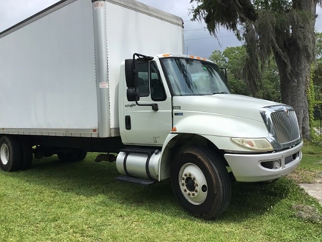 2015 International DuraStar 4300 Box Truck